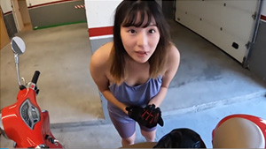 Obokozu - How To Handle Getting Stuck In An Elevator 