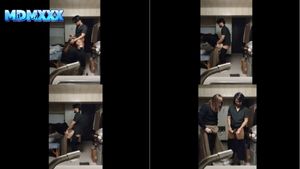 Sister Hong Part V - Kali Ini Pelanggan Dari India Langsung Crot Di Mulut